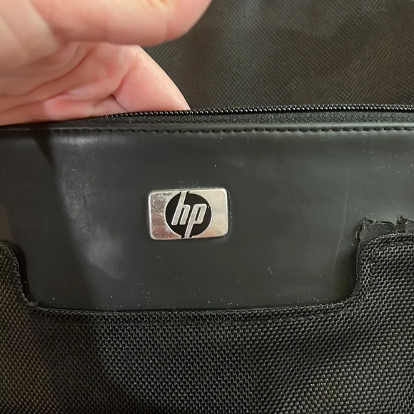 WILL NOT TAKE LESS HP Deluxe Nylon Notebook Backpack - Picture 4 of 11